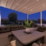 בית נופש Galini By Interhome
