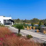 Galini By Interhome האראקי