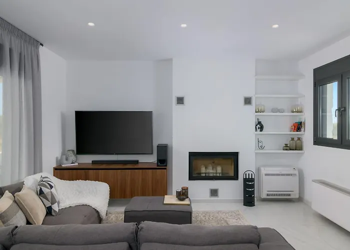 Galini By Interhome Vakantiehuis Charaki