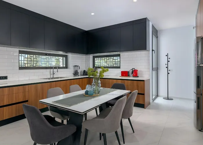 Galini By Interhome Vakantiehuis Charaki